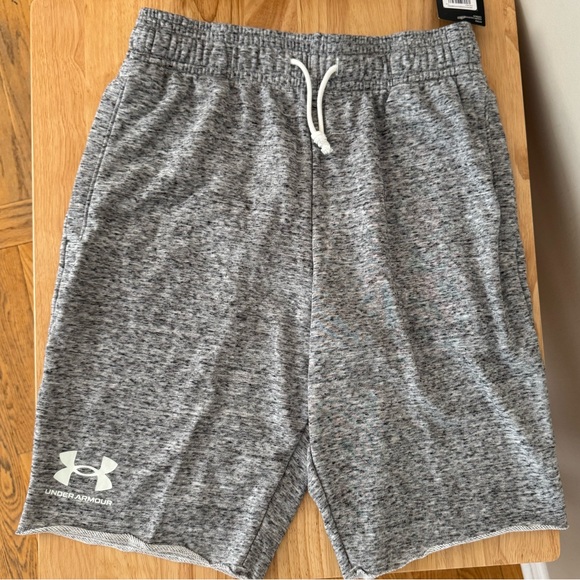Under Armour Men’s Medium Rival Terry Athletic Shorts Gray New NWT - Picture 1 of 3